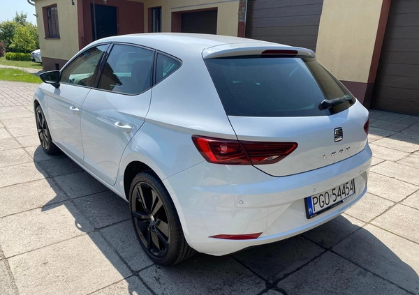 Seat Leon cena 58800 przebieg: 65800, rok produkcji 2020 z Biała Podlaska małe 67